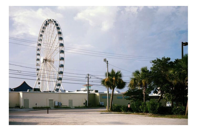 Withers Drive II, Myrtle Beach, SC 2016 pastime paradise all american favorites usa america amerika uncommon places common places art kunst photography fotografie photographie fineart photography fineart newtopographics beyond places vanishing places contemporary art americanprospects american views picturing america urban stills approaching nowhere cityscape roadside america american surfaces places münster muenster christian gieraths thomas ruff düsseldorf Fotoschule interieur downtown artwork Galerie gallery